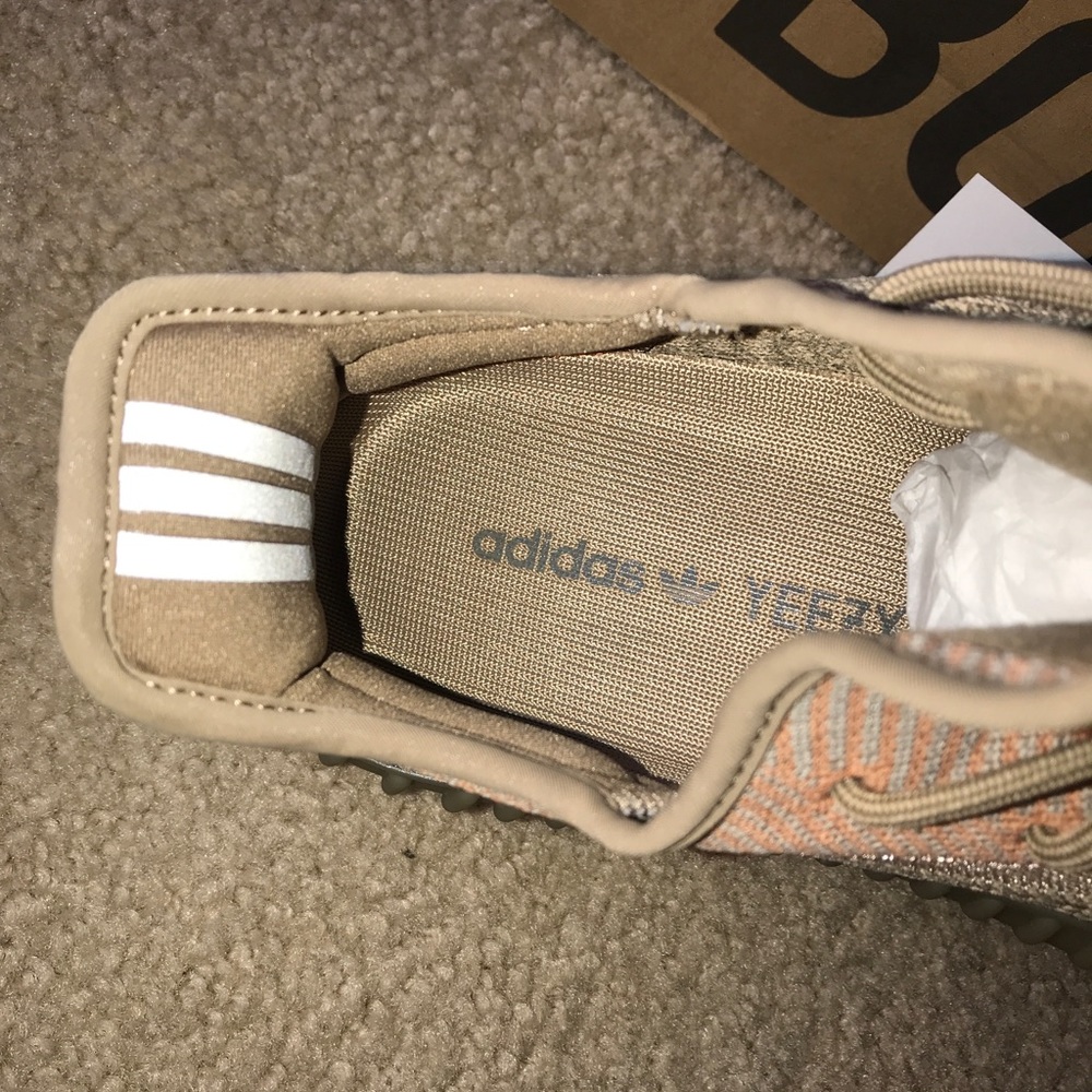 Adidas yeezy boost 350 v2 Sand Taupe - Picture 9 of 14